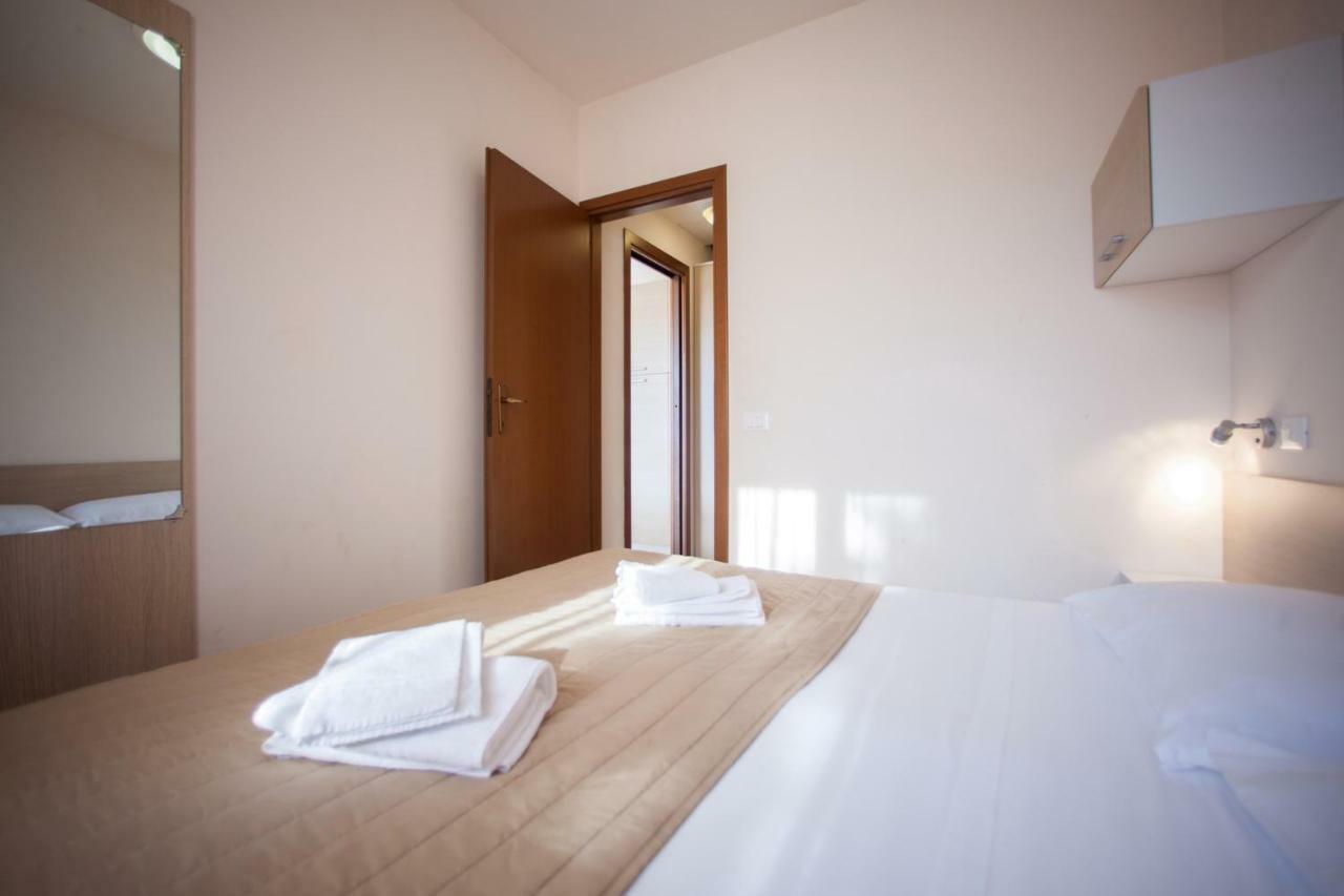 Holiday Homes In Sirmione/Gardasee 22174 Luaran gambar